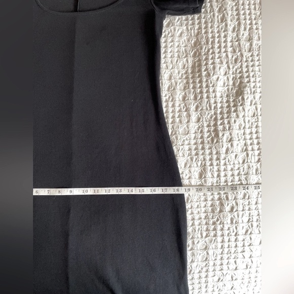 Old Navy Black Rib-Knit Midi Shift Dress M | Stretch Jersey, Short Sleeve - Picture 9 of 11